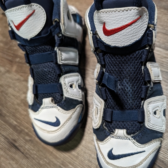 Sold - Picture 3 of 7